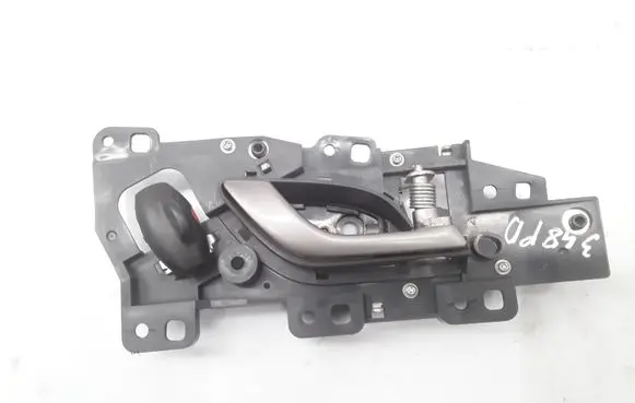 Honda Civic Front door interior handle