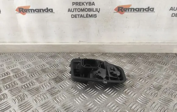 Skoda Fabia Mk3 (NJ) Tail light bulb cover holder 6V6945257