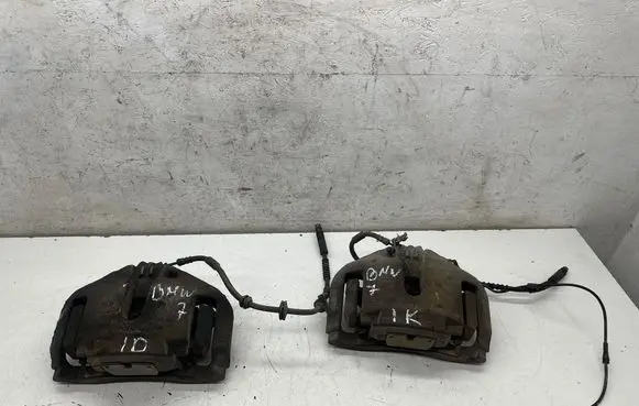 BMW 7 F01 F02 F03 F04 Front brake caliper