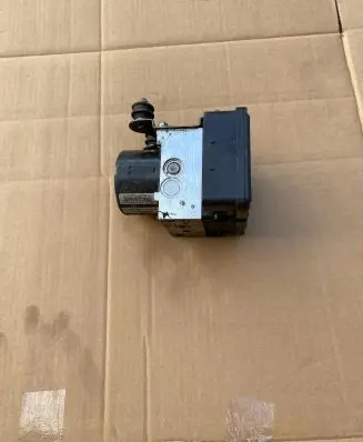 Audi Q7 4L ABS Pump 4L0614517L