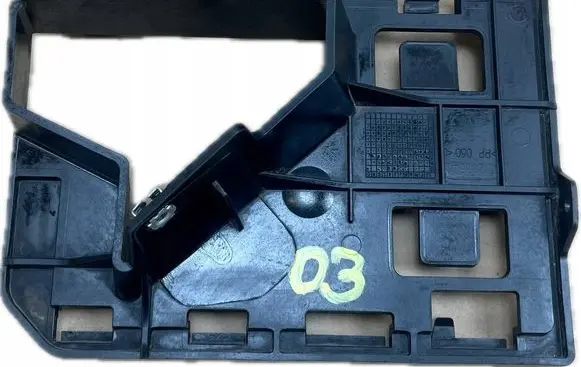 Cadillac Escalade IV Holder (bracket) 23283540