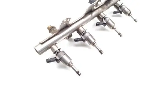 Audi A5 8T 8F Fuel injectors set 06J133317M 0261500076