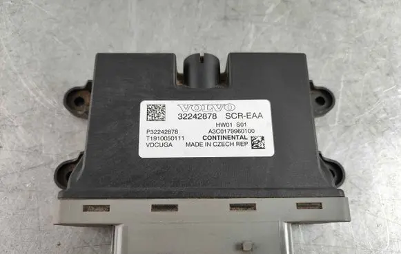 Volvo XC40 Adblue control unit 32242878 32312046 32242457