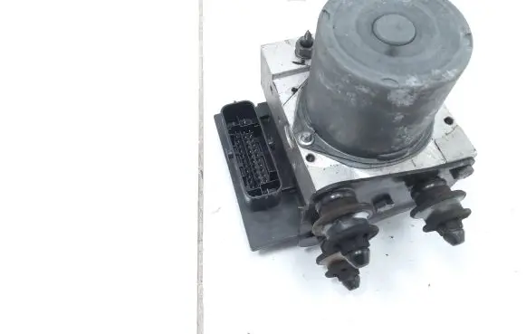 Audi A4 S4 B8 8K ABS Pump 8K9907379J