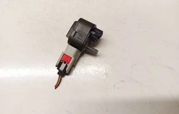 Opel Insignia B Airbag deployment crash/impact sensor 13583355