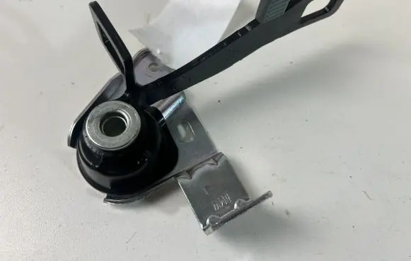 Mini One - Cooper F56 F55 Seat back rest lock catch 7317711