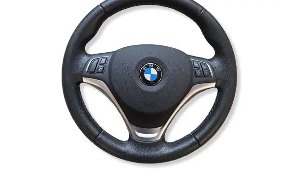 BMW X1 E84 Steering wheel 