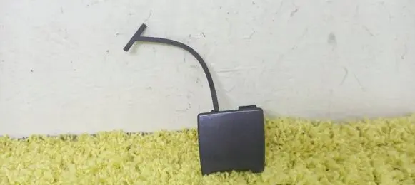 Volvo S40 Rear bumper row hook cap/cover 30678001