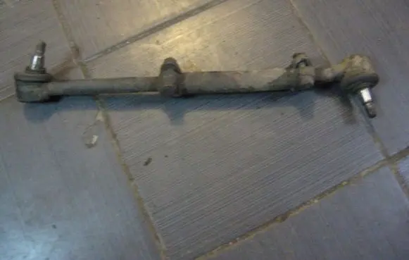 Mercedes-Benz W123 Steering tie rod 