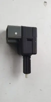 Hyundai i40 Brake pedal sensor switch
