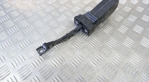 Volkswagen Touareg II Front door check strap stopper 7P0837249