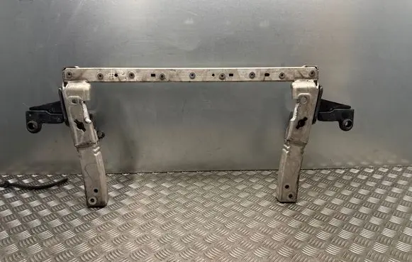 Maserati Ghibli Bottom radiator support slam panel