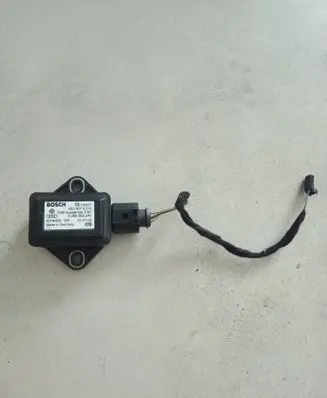 Audi A4 S4 B6 8E 8H ESP acceleration yaw rate sensor 8E0907637A 0014459 0265005245
