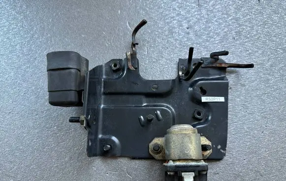 Glow plug pre-heat relay