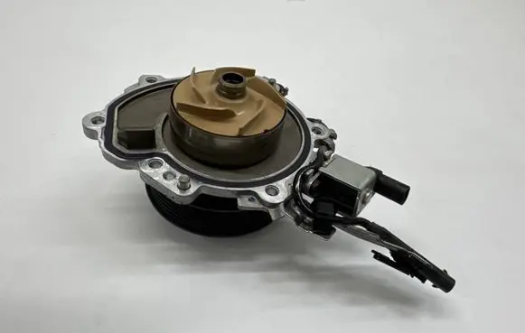 Jaguar E-Pace Water pump K8D28509AB