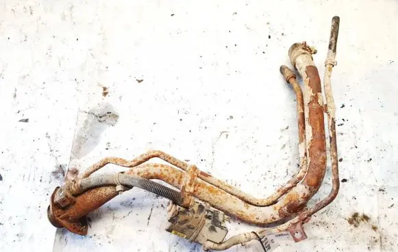 Hyundai i30 Fuel tank filler neck pipe 