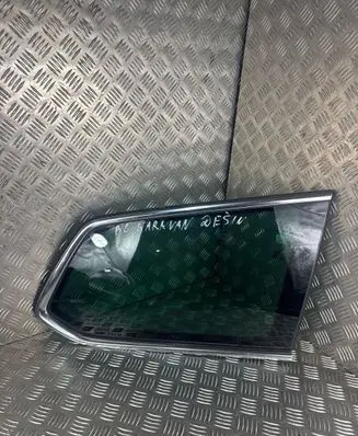 Volkswagen PASSAT B8 Rear side window 3G9845298BT 3G9845298