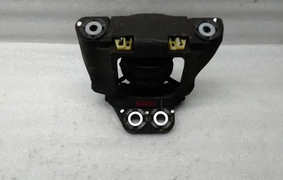 Volvo XC60 Engine mount bracket 31686885 832517834