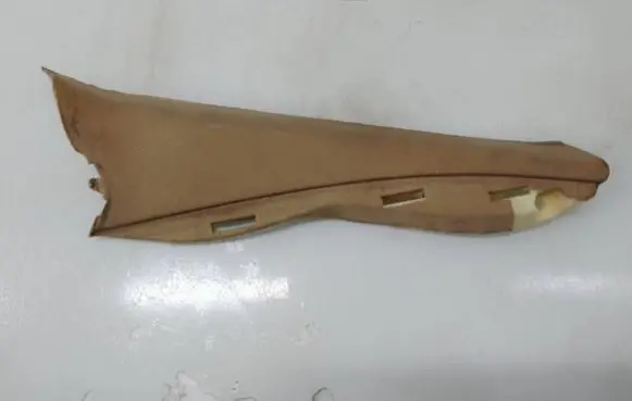BMW 5 E60 E61 (C) pillar trim 709902