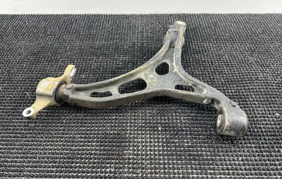 Dodge Durango III Front lower control arm/wishbone 68022604AD