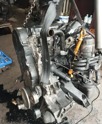 Audi A4 S4 B6 8E 8H Engine 80HBH V300 0380214A