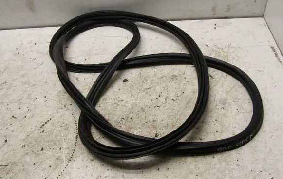 Honda Civic X Trunk rubber seal (body) 34567