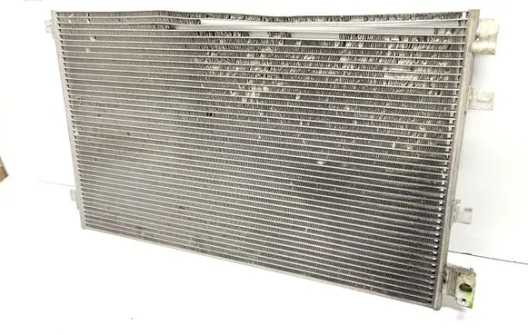 Nissan Qashqai A/C cooling radiator (condenser) 92100JD200 92110JD00A