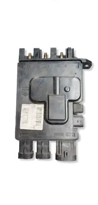 Renault Megane III Fuse module 243300011R