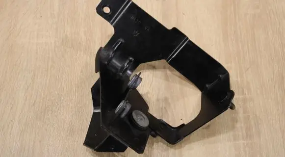 Maserati Ghibli ABS pump bracket 275KM