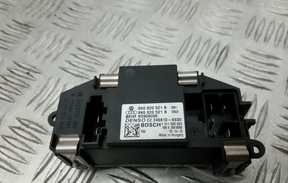 Audi A5 8T 8F Heater blower motor/fan resistor 8K0820521B