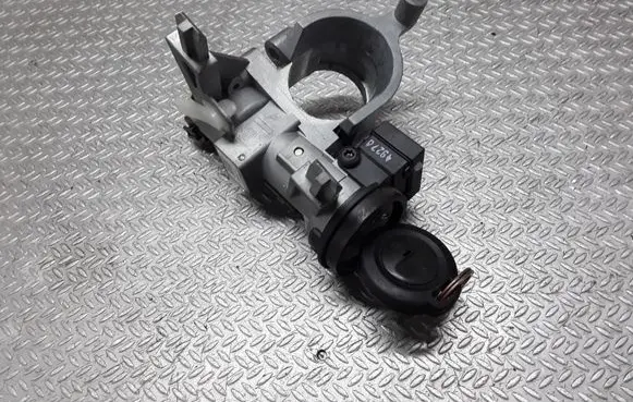 Mitsubishi Colt Ignition lock 4408A040