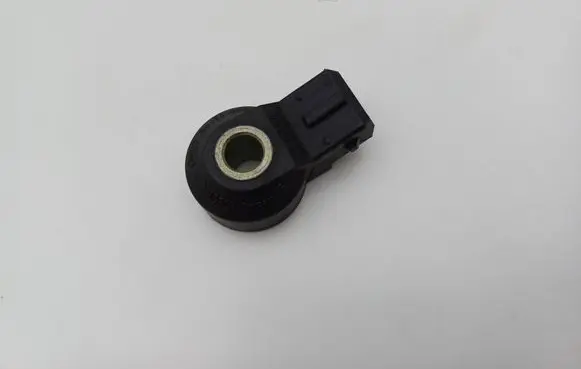 Mercedes-Benz S W220 Detonation knock sensor 0031538628 0261231110