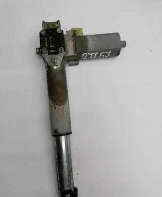 BMW 7 E65 E66 Seat adjustment motor 8320446 0390203229