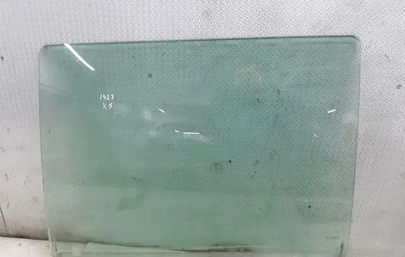 Peugeot 807 Sliding door window/glass 