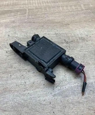 Audi A4 S4 B5 8D Door control unit/module 4A0959981A