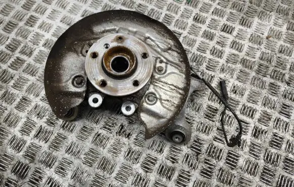 BMW i3 Rear wheel hub