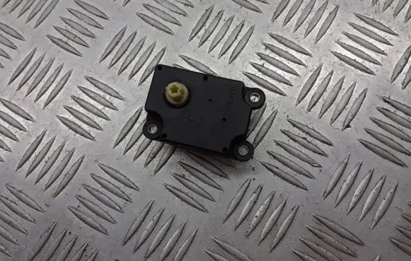 Volvo S60 A/C air flow flap actuator/motor 74935D