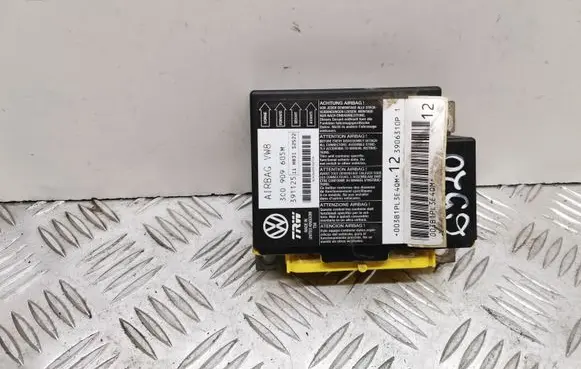 Volkswagen PASSAT B6 Airbag control unit/module 3C0909605M 39112511 H031S2522