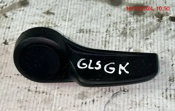 Mercedes-Benz GLS X166 Seat adjustment handle 