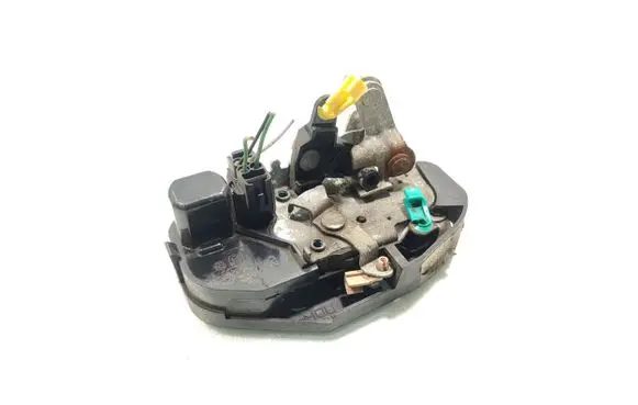 Jeep Grand Cherokee (WK) Front door lock