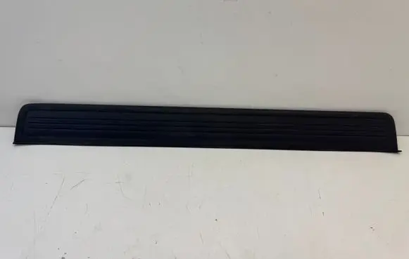 Honda CR-V Front sill trim cover 84202SWAA