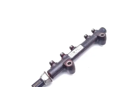 Ford Fiesta Fuel main line pipe 9685297580 28497Z01