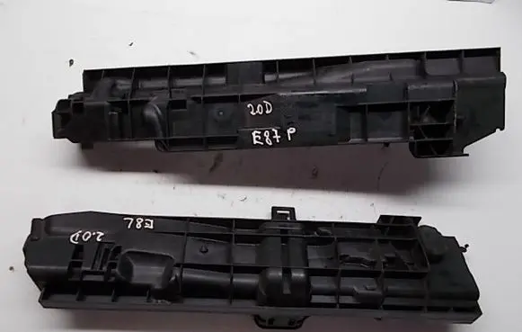 BMW 1 E81 E87 Radiator mount bracket 