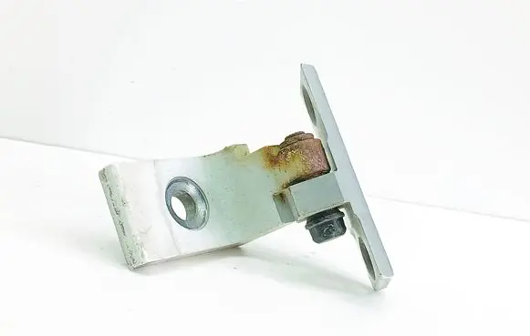 BMW X5 E70 Front door lower hinge 7068078