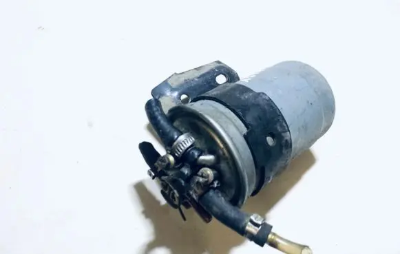 Volkswagen PASSAT B4 Fuel filter 
