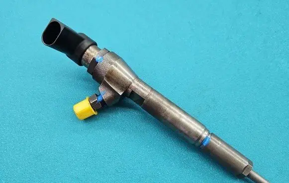 Renault Megane II Fuel injector 8200380253 IMPRK1418385