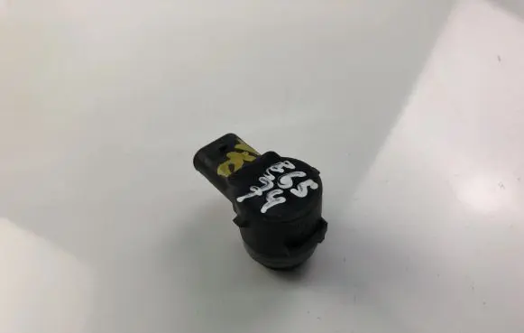 Volvo V40 Parking PDC sensor 31471011
