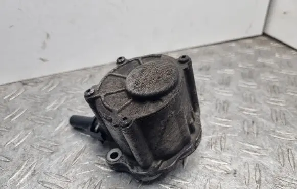 Mercedes-Benz E W212 Vacuum pump A6512300165