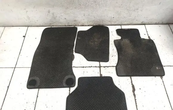 BMW 5 E60 E61 Car floor mat set 10648011