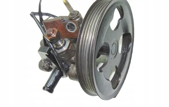 Mitsubishi Colt Power steering pump